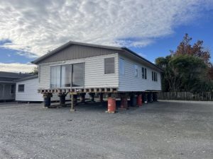 Paraparaumu House 14