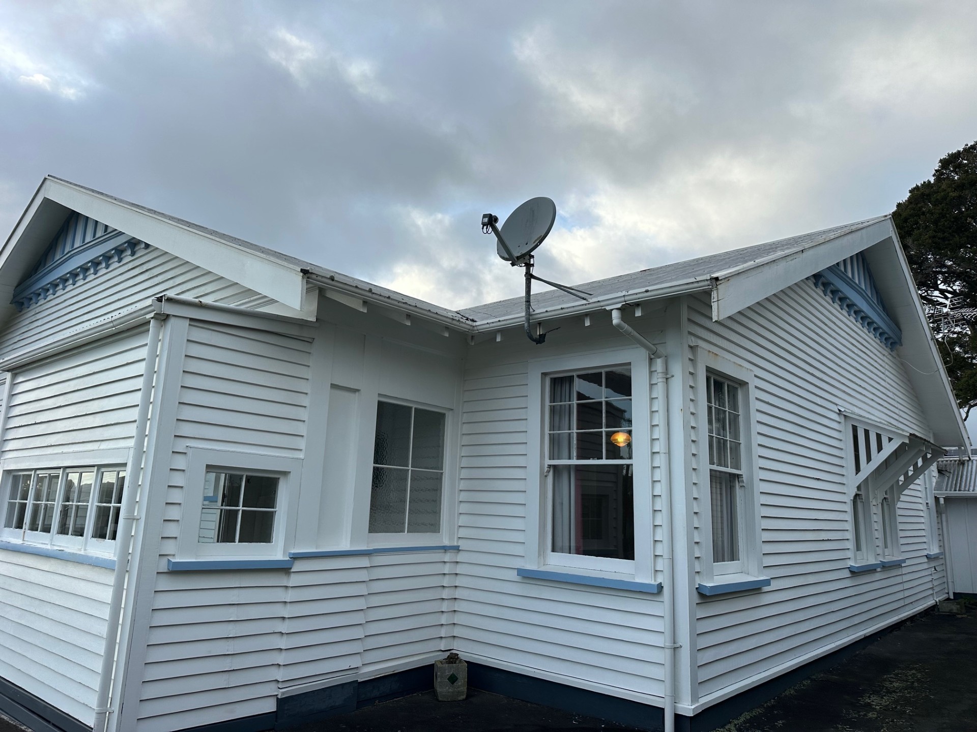 dcbd1e76-b3b3-4276-9029-139cfb7c7a5f