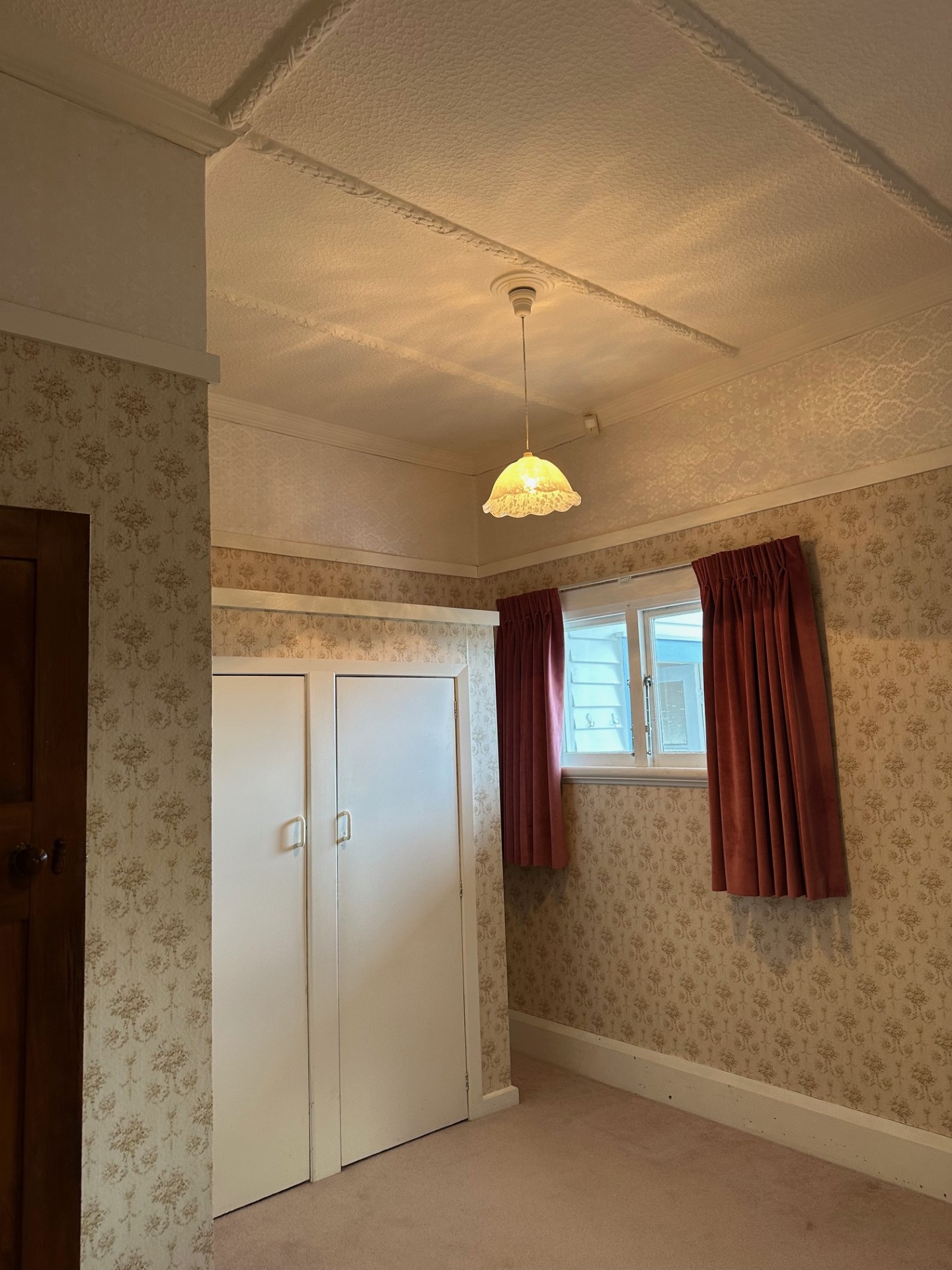 e24c9774-b38c-4cfd-a023-e9bd30d25e1f