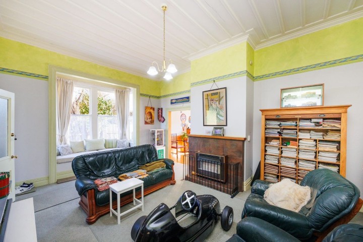 15174608529600342113