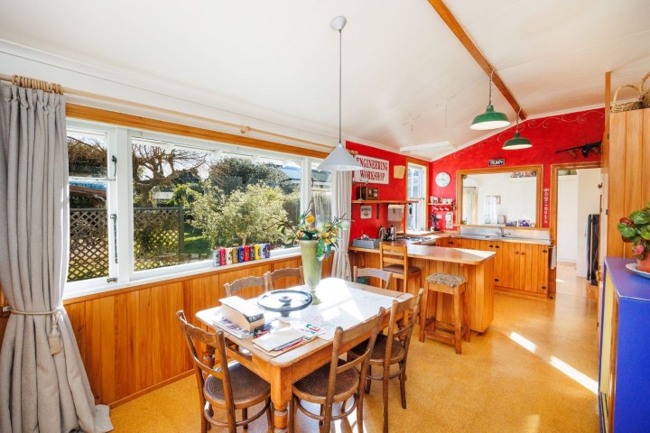 15644639888563750595