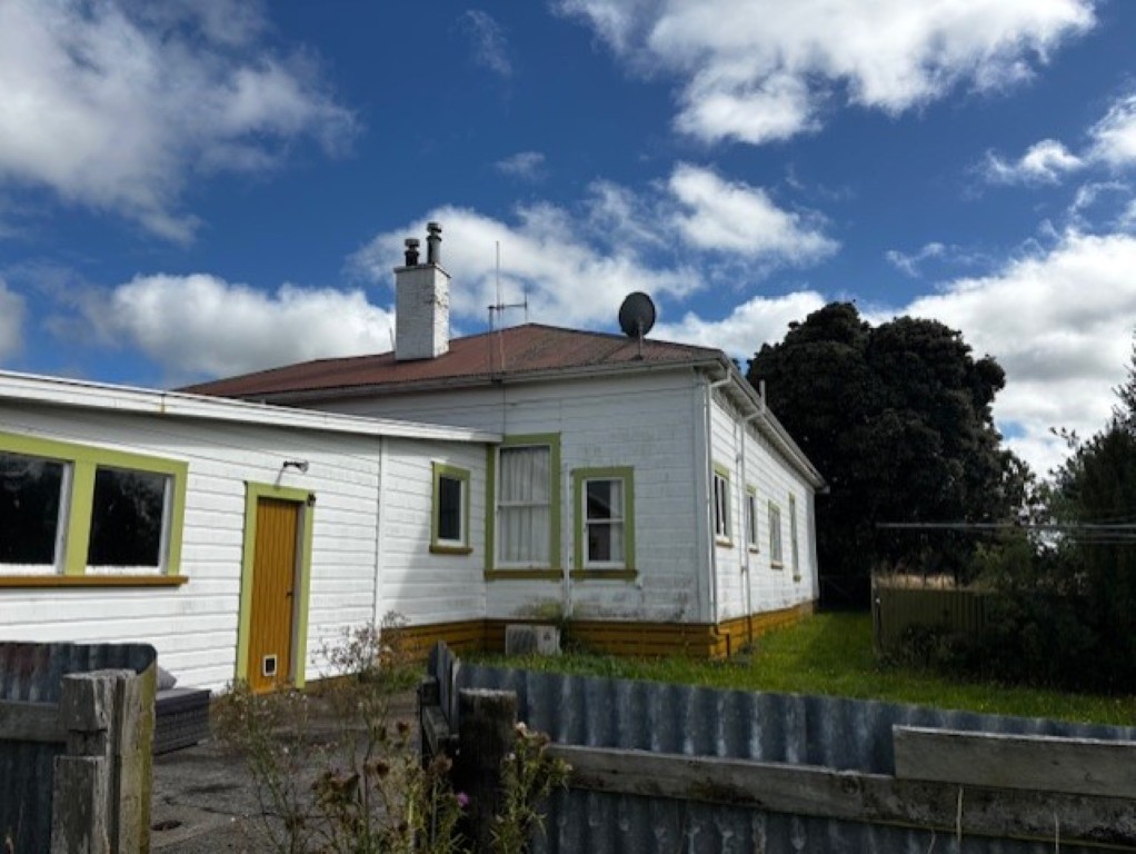 3e51758a-d5f0-4266-8e22-a5adfd401f78 (Medium)