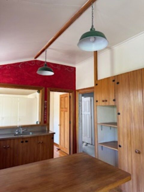 6ce0de30-091f-4b05-9baf-98e5a5153f92