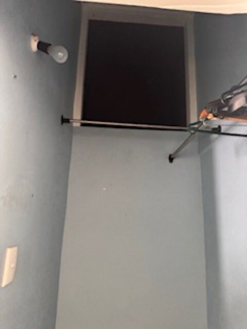 ae981996-5cb0-44af-b45b-f568df03ba19