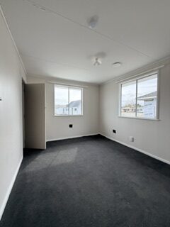 1 Canberra (3)